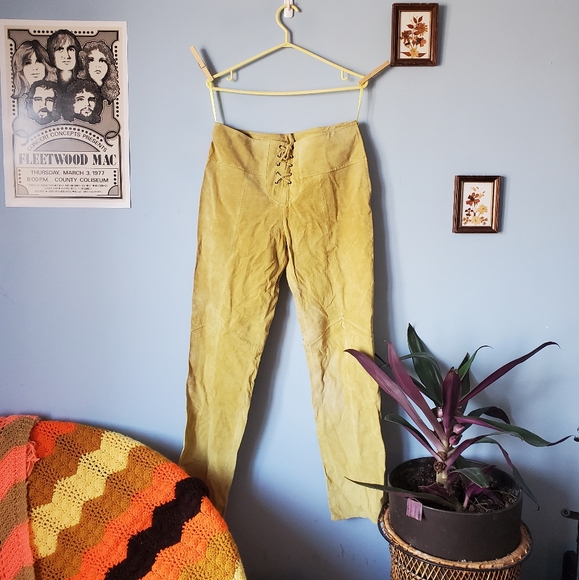 Amazing lemon yellow super soft suede vintage pants 33 inch waist - Picture 1 of 6